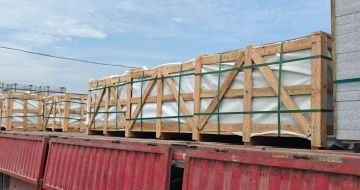 济南 芝麻白花岗岩地铺石出口专车-泰国游