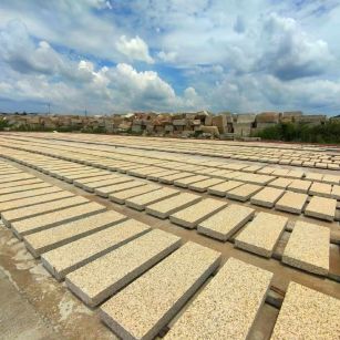 济南 黄金麻荔枝面花岗岩石材地铺石防护中