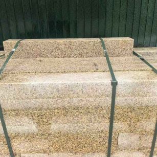 济南 黄金麻花岗岩石材机切面栏杆料半成品