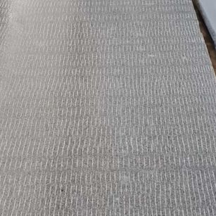 济南 芝麻灰花岗岩斧剁面，刀斩面