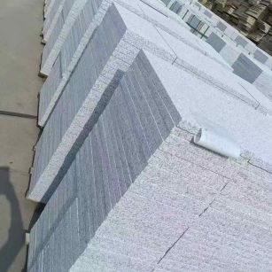 济南 白麻荔枝面花岗岩地铺石