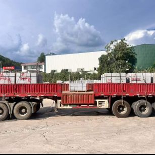 济南 芝麻灰花岗岩地铺石出货日常