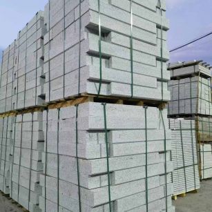 济南 芝麻白花岗岩路沿石，路缘石，路肩石，道牙，立缘石，马路牙子，街沿石，侧石等