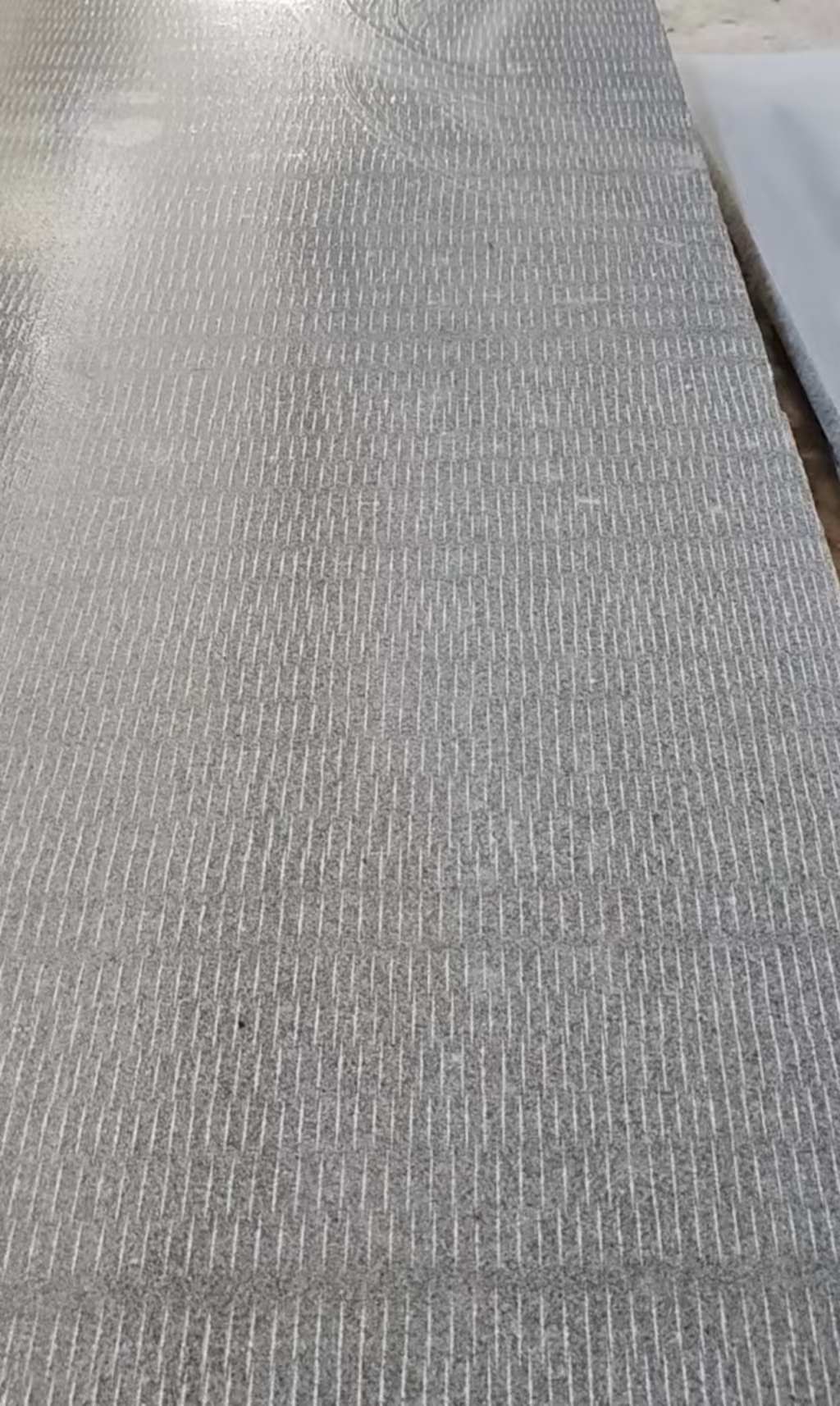 济南 芝麻灰花岗岩斧剁面，刀斩面