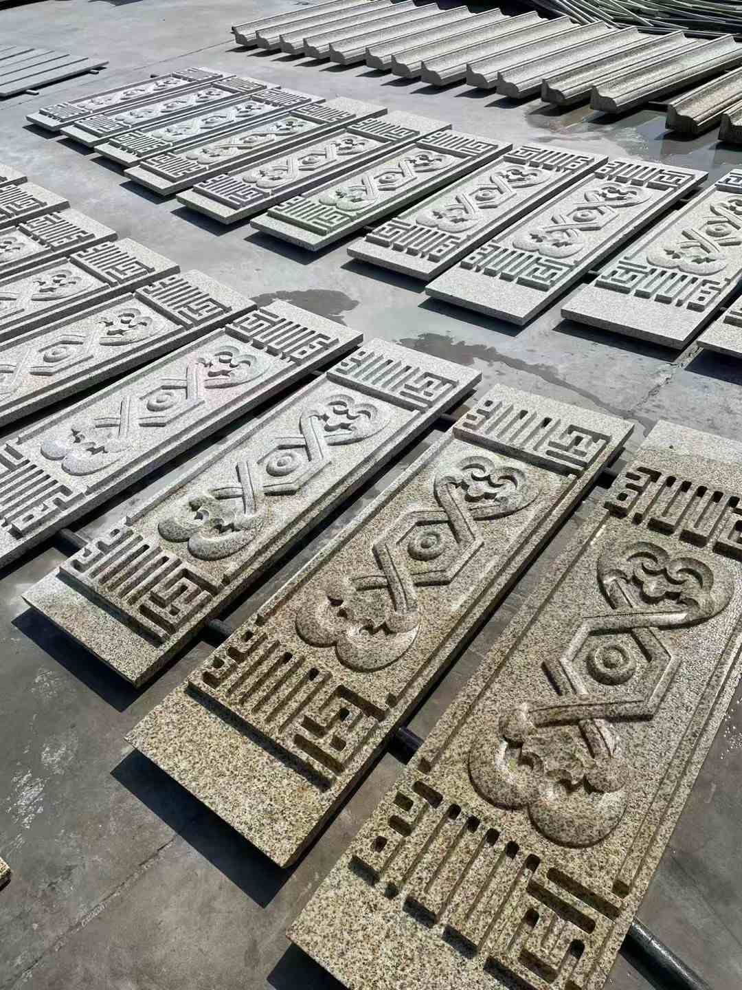 济南 黄金麻花岗岩外墙雕刻板