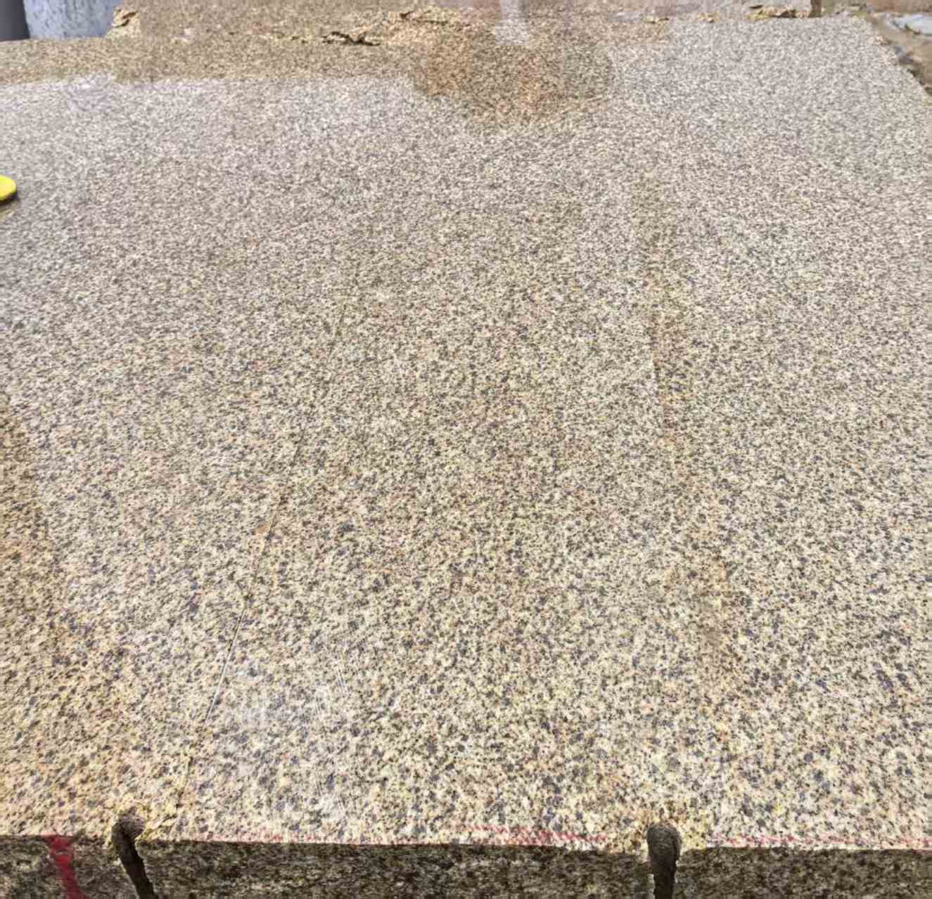 济南 黄金麻花岗岩石材方料