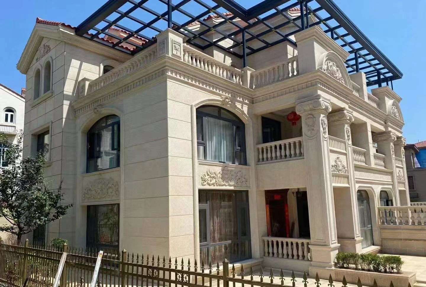 济南 黄金麻花岗岩荔枝面别墅外墙干挂