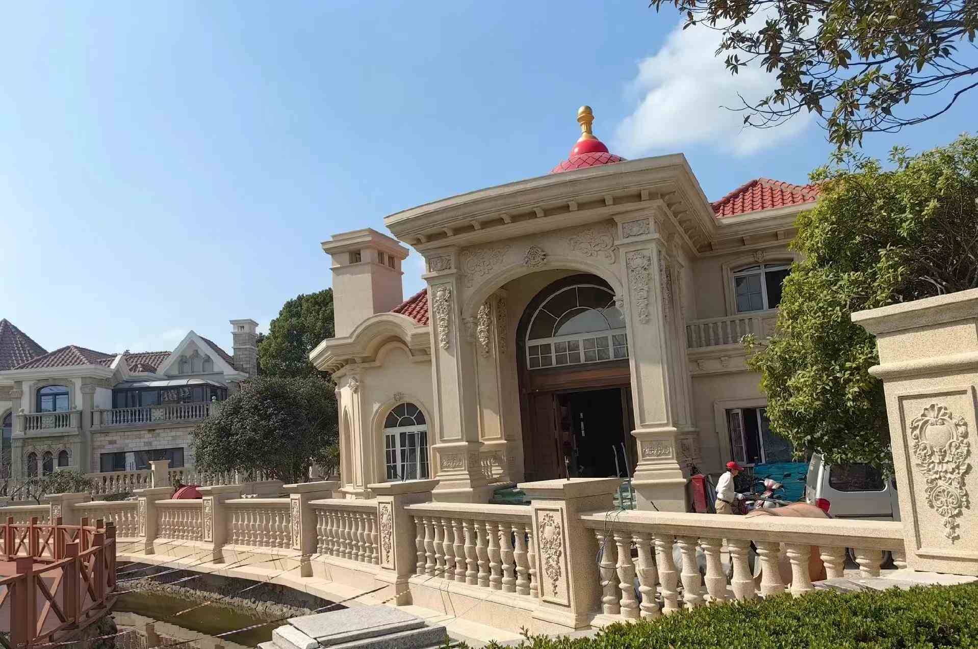 济南 黄金麻花岗岩欧式别墅