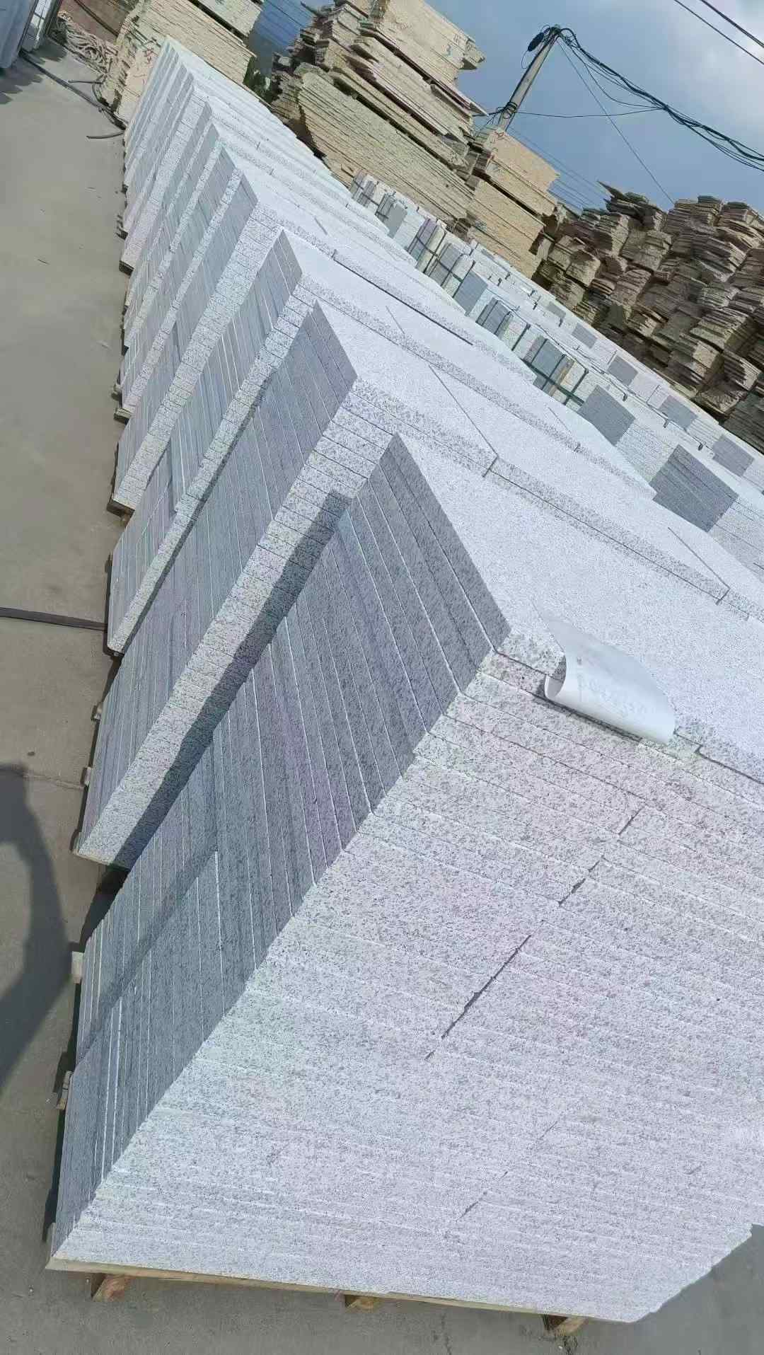 济南 白麻荔枝面花岗岩地铺石