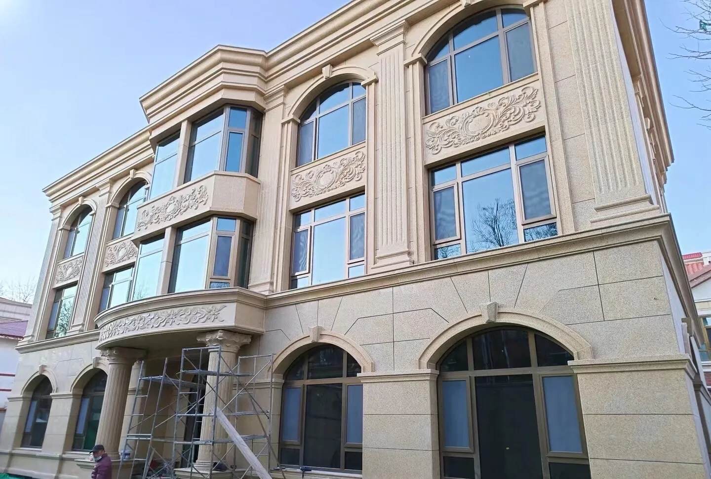 济南 黄金麻花岗岩别墅外墙干挂